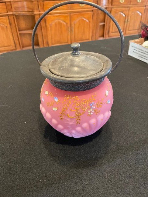 VICTORIAN BISCUIT JAR (1 of 4)