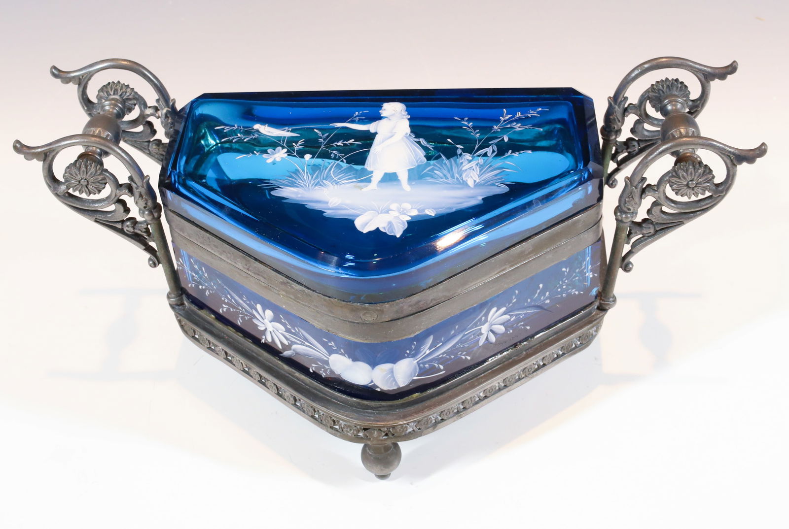 MARY GREGORY JEWEL CASKET (1 of 6)