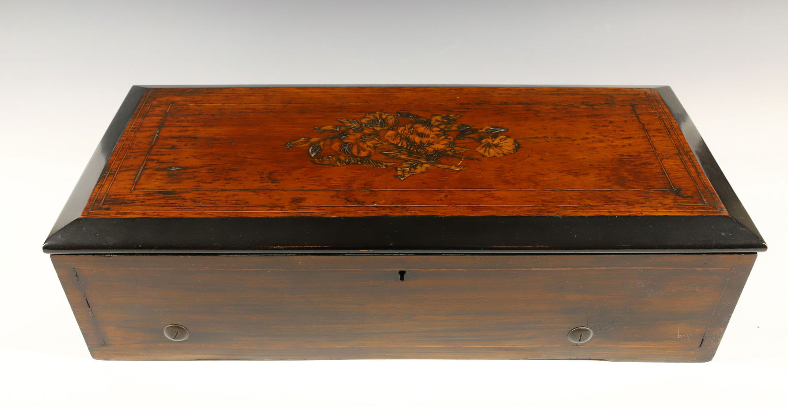 GERMAN MUSIC BOX (1 of 6)