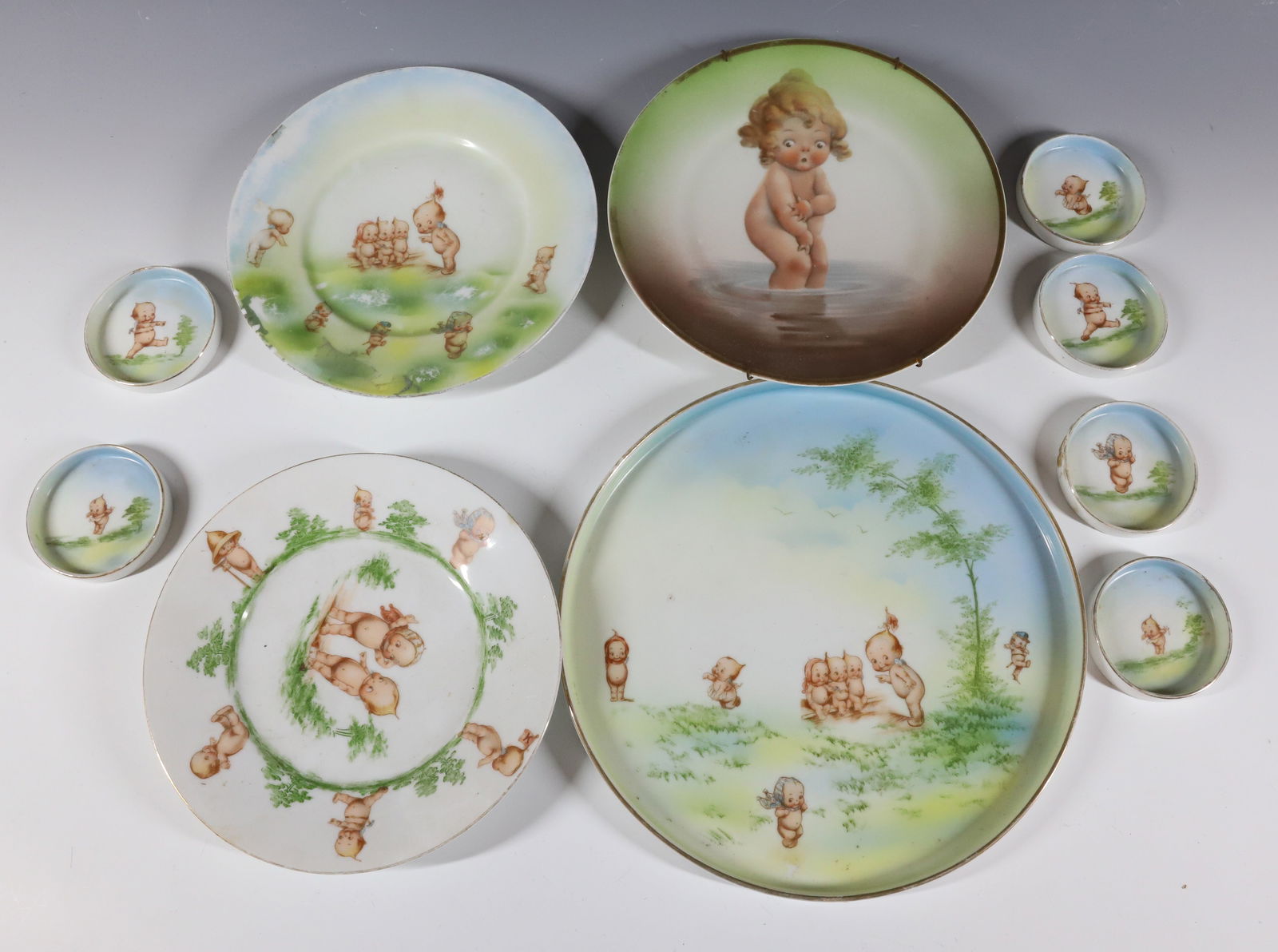 ROSE O'NEILL KEWPIE GROUPING (1 of 4)