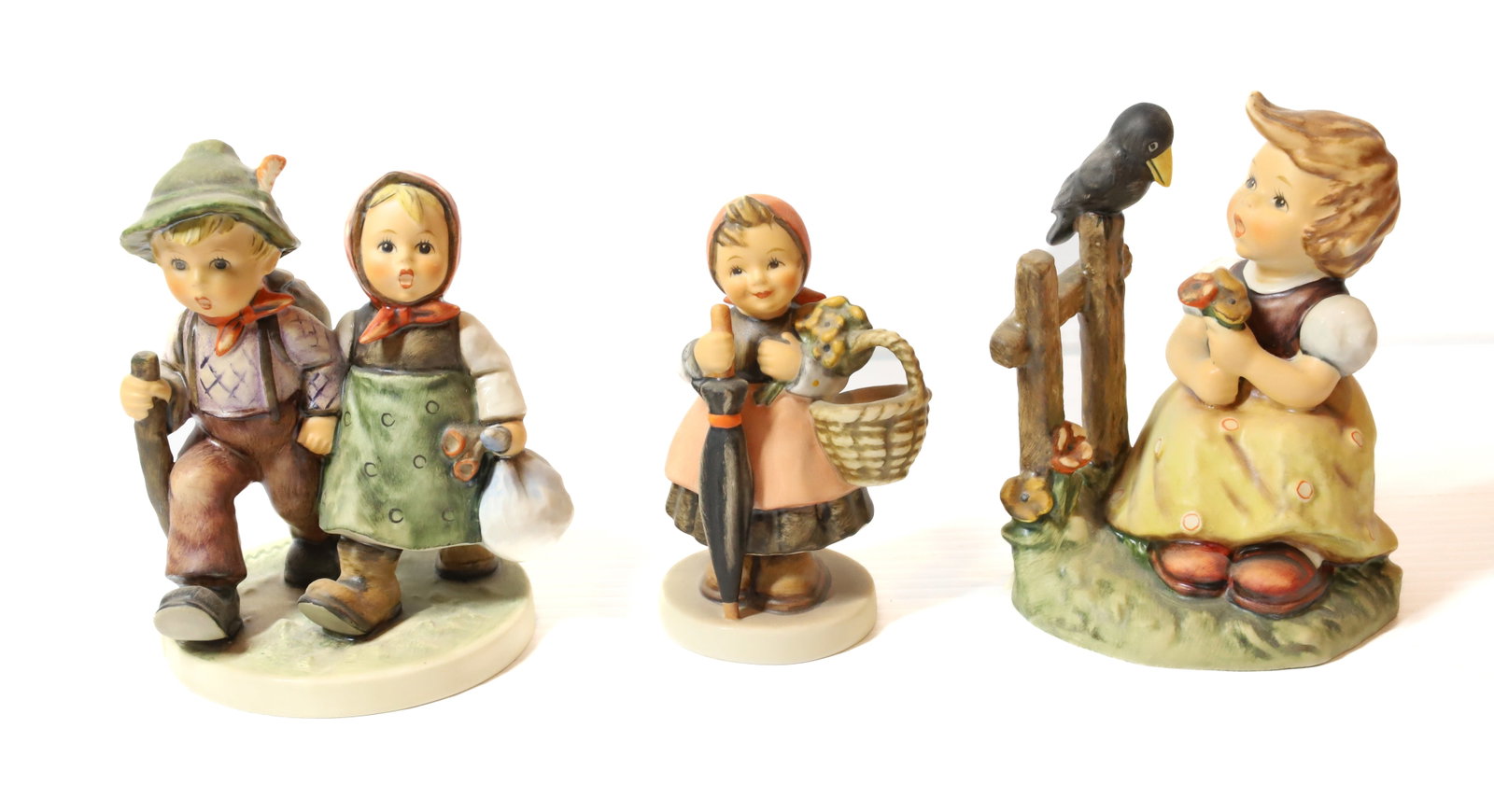 HUMMEL FIGURINE: SIGN WITH ME 5'H, GOING HOME AND PORZELLAN. TMK-6 MARKS PLEASE READ CAREFULLY - Terms for Purchasing and Shipping of Auction Items. Please read carefully before bidding. All payments for purchases wil
