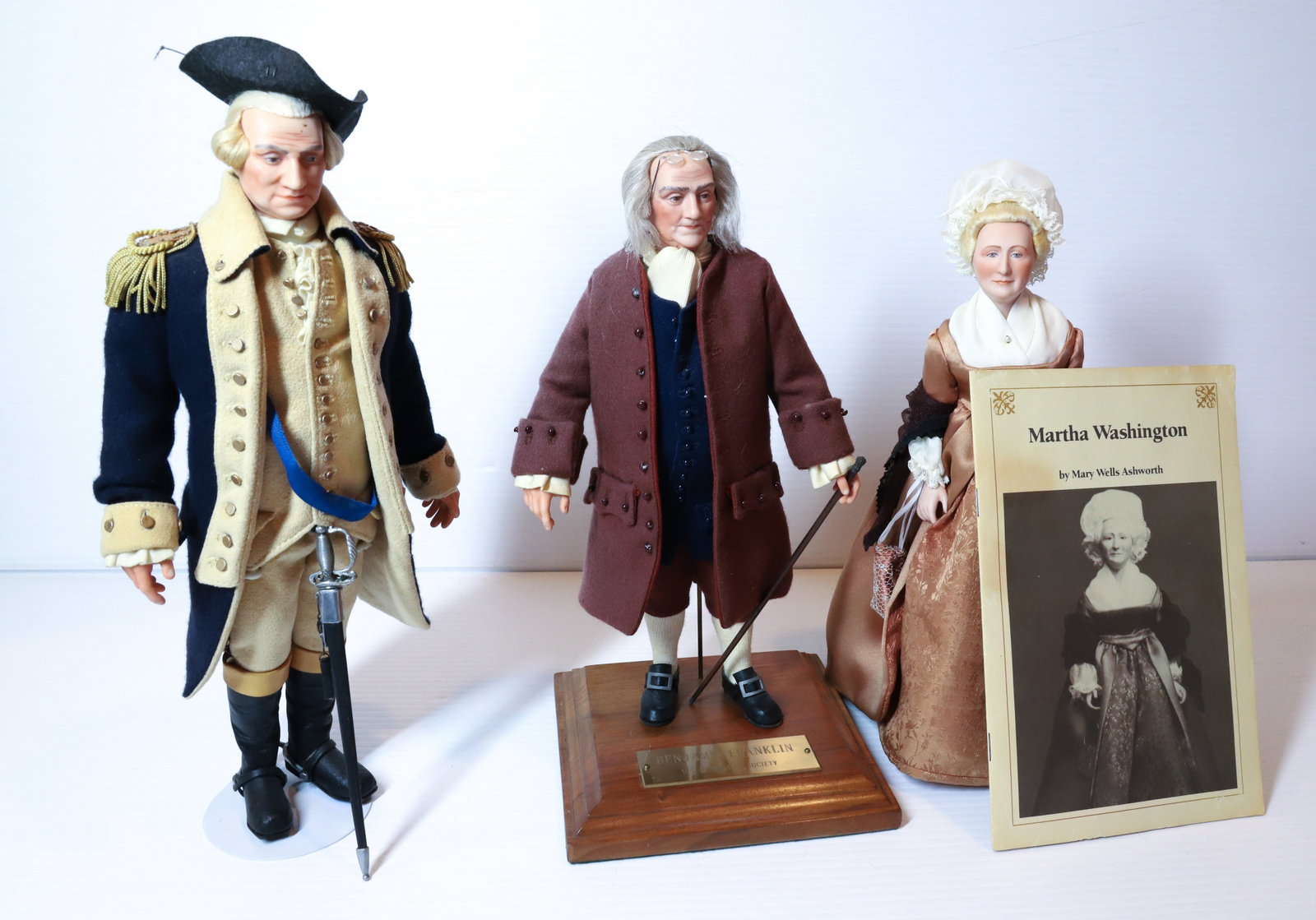 3PC US HISTORICAL SOCIETY, LIVING IMAGES DOLLS: GEORGE, MARTHA WASHINGTON AND BENJAMIN FRANKLIN PLEASE READ CAREFULLY - Terms for Purchasing and Shipping of Auction Items. Please read carefully before bidding. All payments for purchases will be mad
