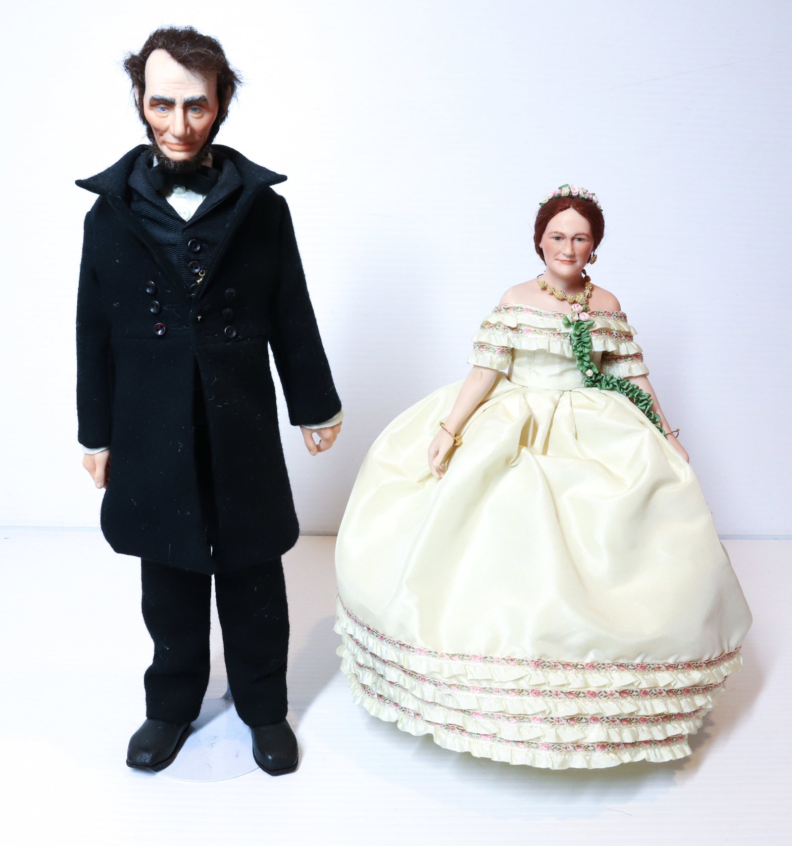 2PC US HISTORICAL SOCIETY, LIVING IMAGES DOLLS: MARY TODD LINCOLN & ABRAHAM LINCOLN PLEASE READ CAREFULLY - Terms for Purchasing and Shipping of Auction Items. Please read carefully before bidding. All payments for purchases will be made through Li