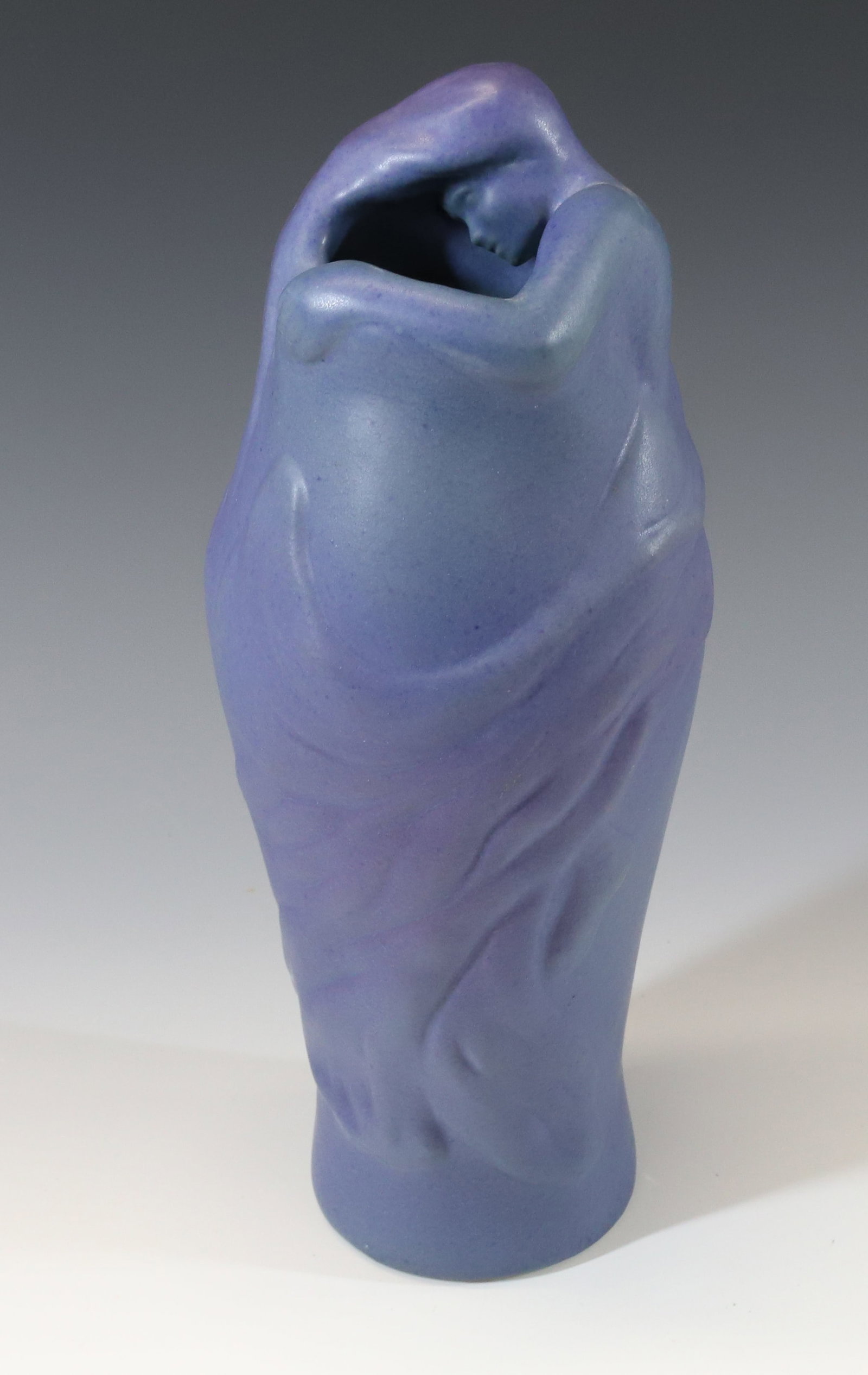 VAN BRIGGLE POTTERY LORELEI VASE (1 of 4)