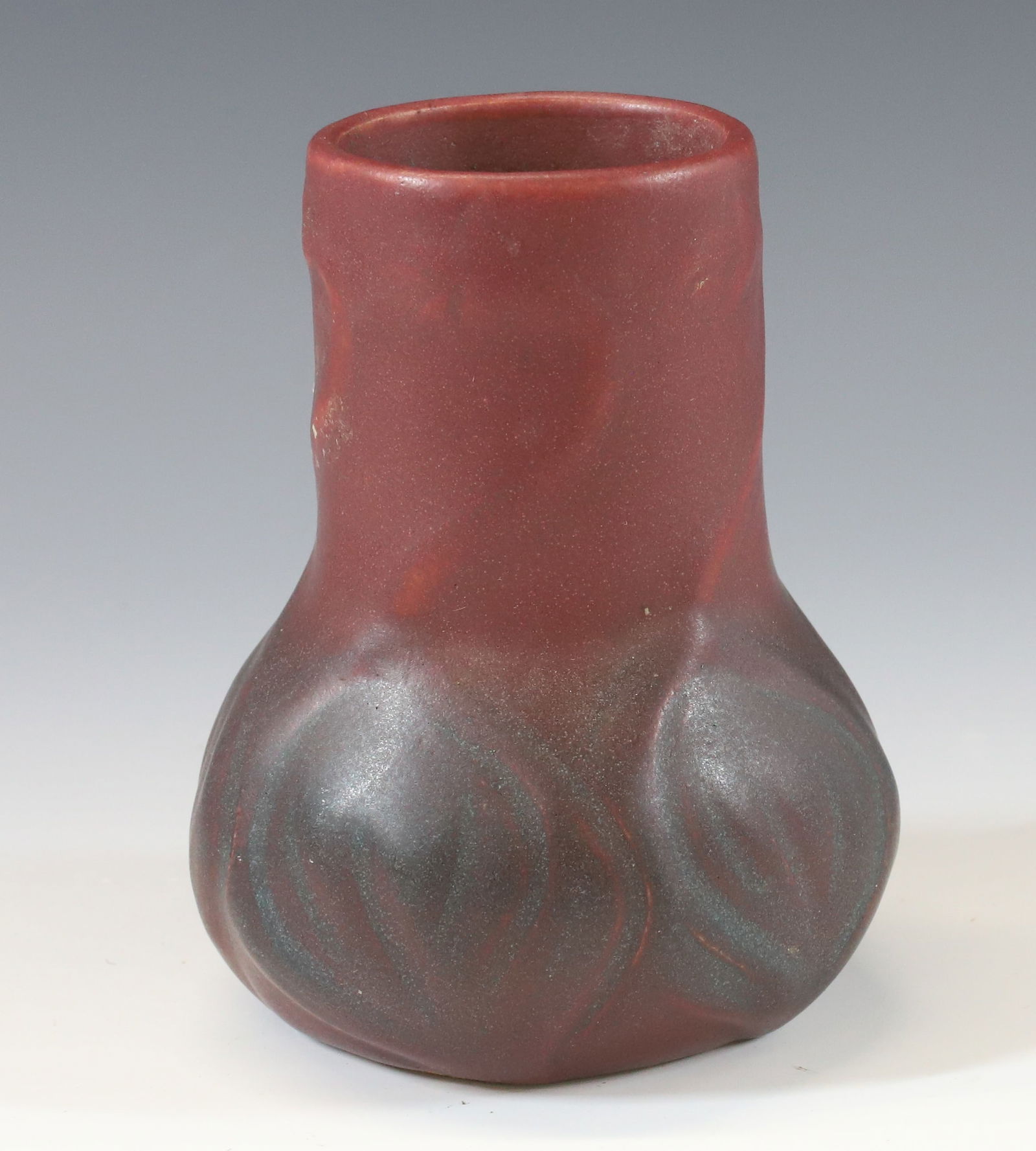 VAN BRIGGLE POTTERY PERSIAN ROSE VASE (1 of 5)