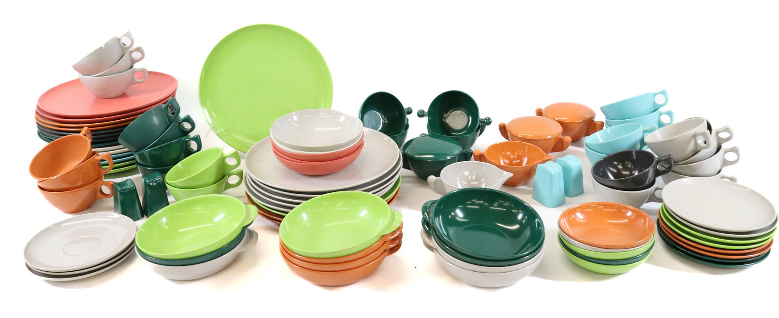 (91) PIECES OF COLOR-FLYTE, BRANCHELL MELMAC DISHES, KAYE LAMOYNE (1 of 6)