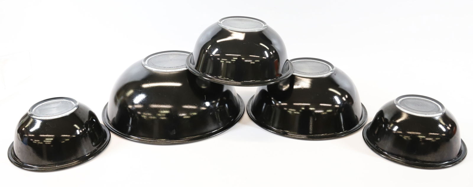 LOT OF PYREX MIXING BOWLS (1 of 4)