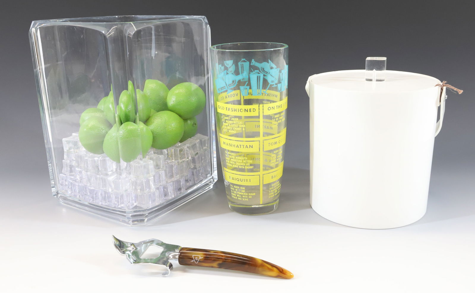 LOT OF VINTAGE BARWARE (1 of 4)