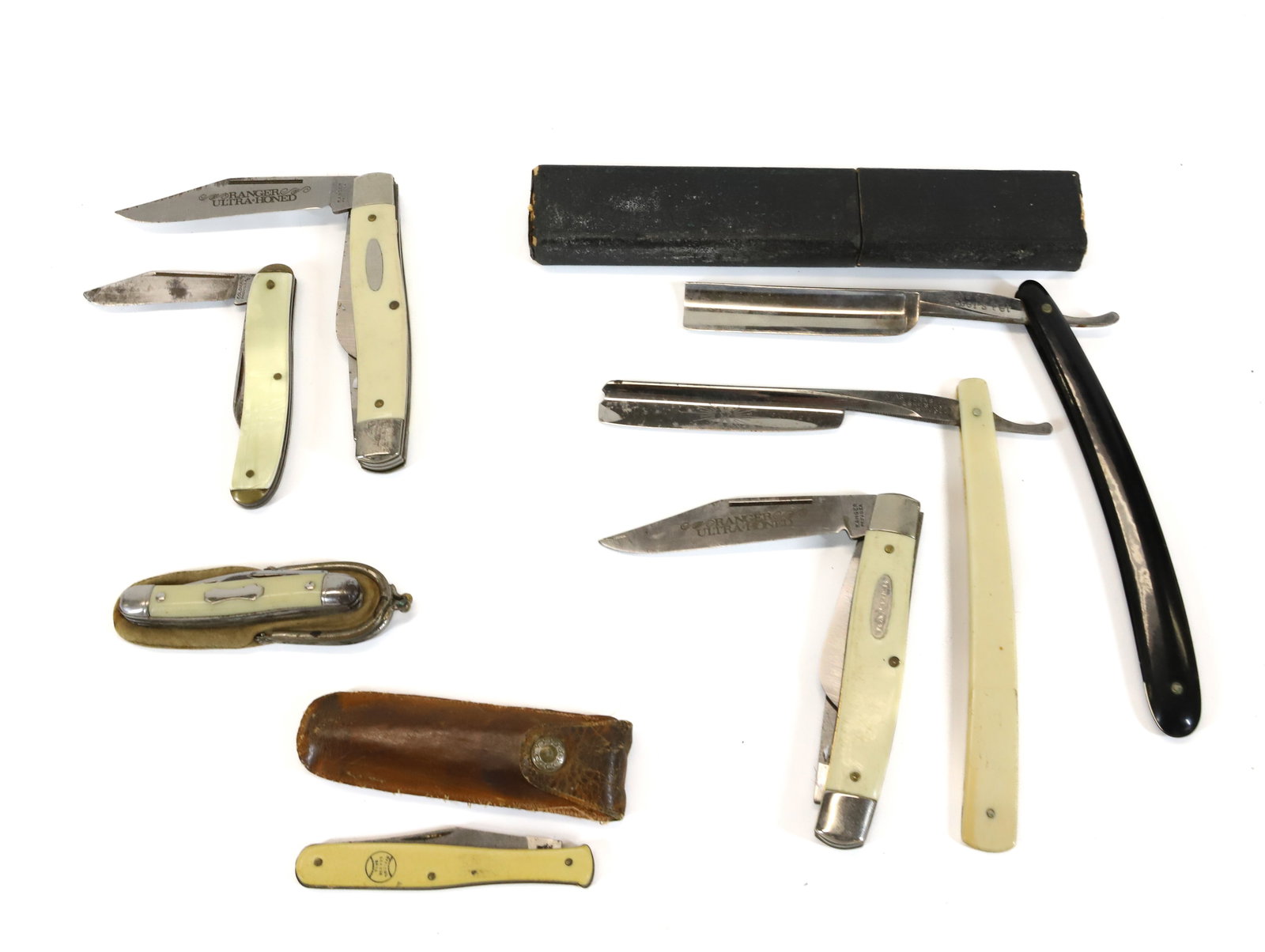 POCKET KNIVES AND STRAIGHT RAZORS (1 of 4)