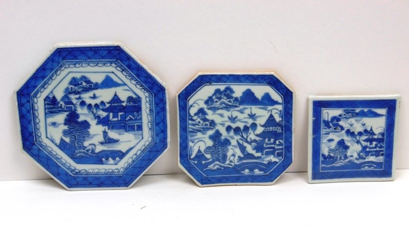 (3) Export Trivet: 2 3/4", 4 7/8" with cut corners, 4 1/8" Octagonal. All in good condition