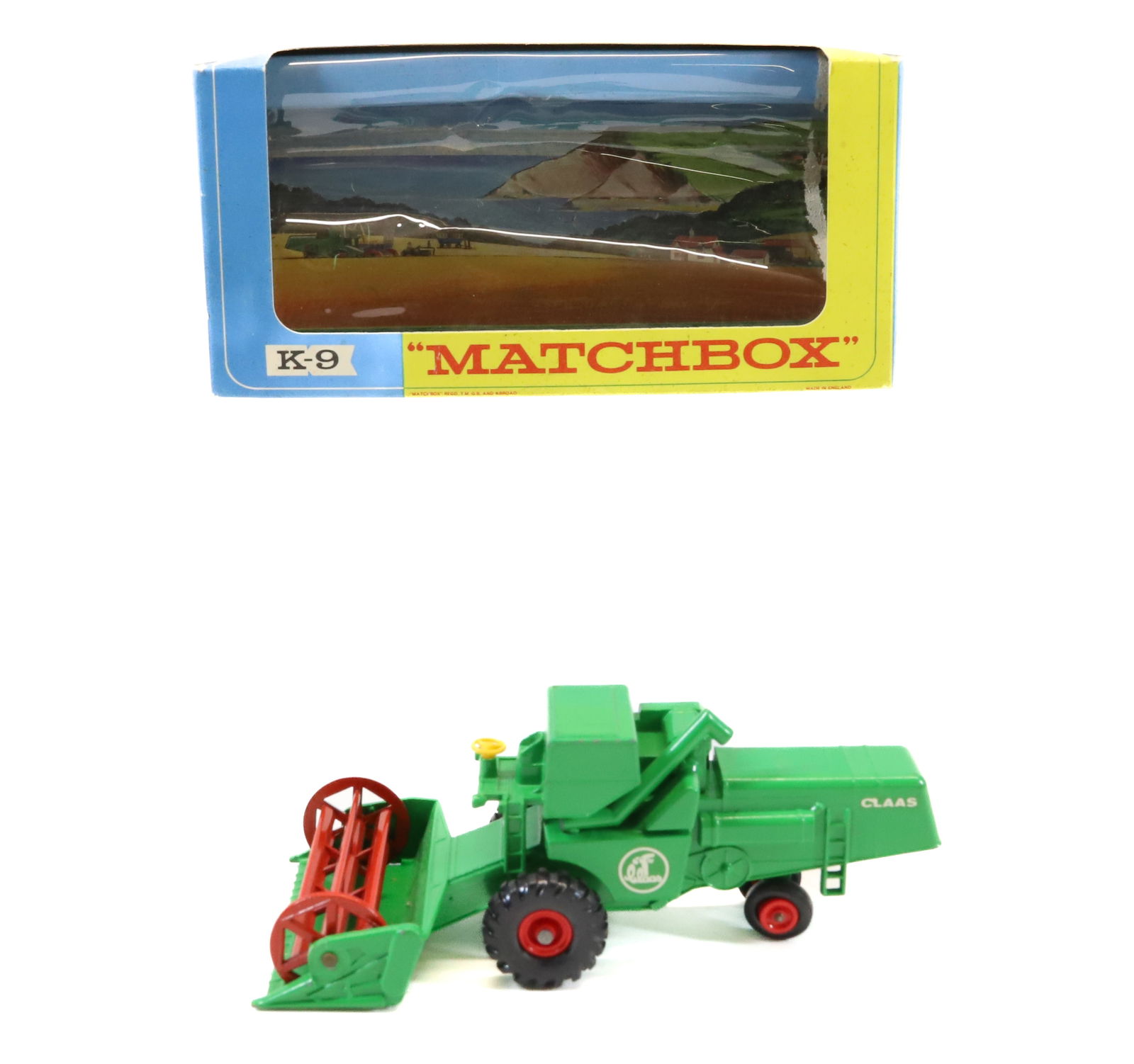MATCHBOX KING SIZE COMBINE HARVESTER (1 of 7)