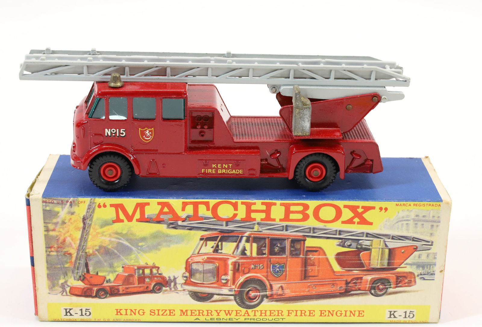 MATCHBOX KING SIZE MERRYWEATHER FIRE ENGINE (1 of 7)