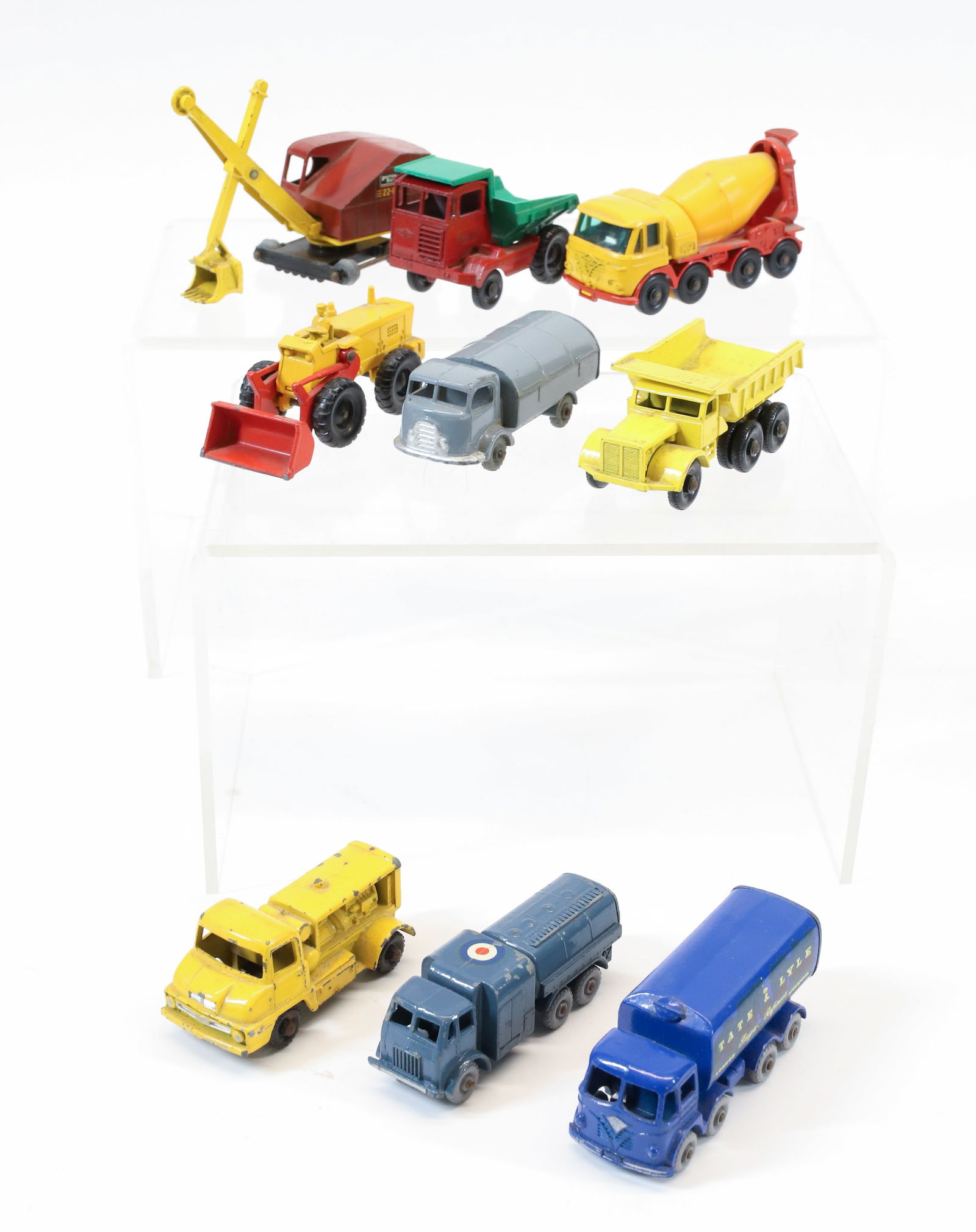 LOT OF LESNEY (MATCHBOX) TOY VEHICLES (1 of 7)