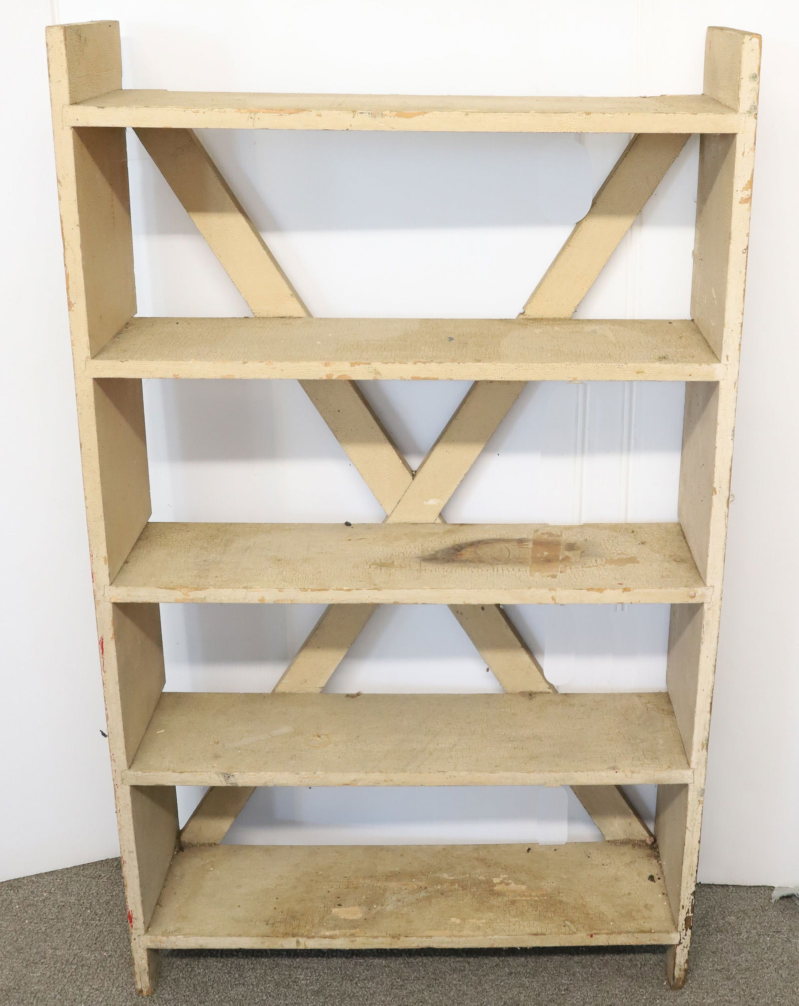 PAINTED WOODEN SHELF (1 of 2)