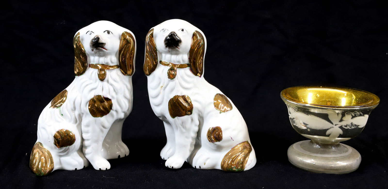 PAIR OF STAFFORDSHIRE DOGS AND MERCURY GLASS (1 of 6)