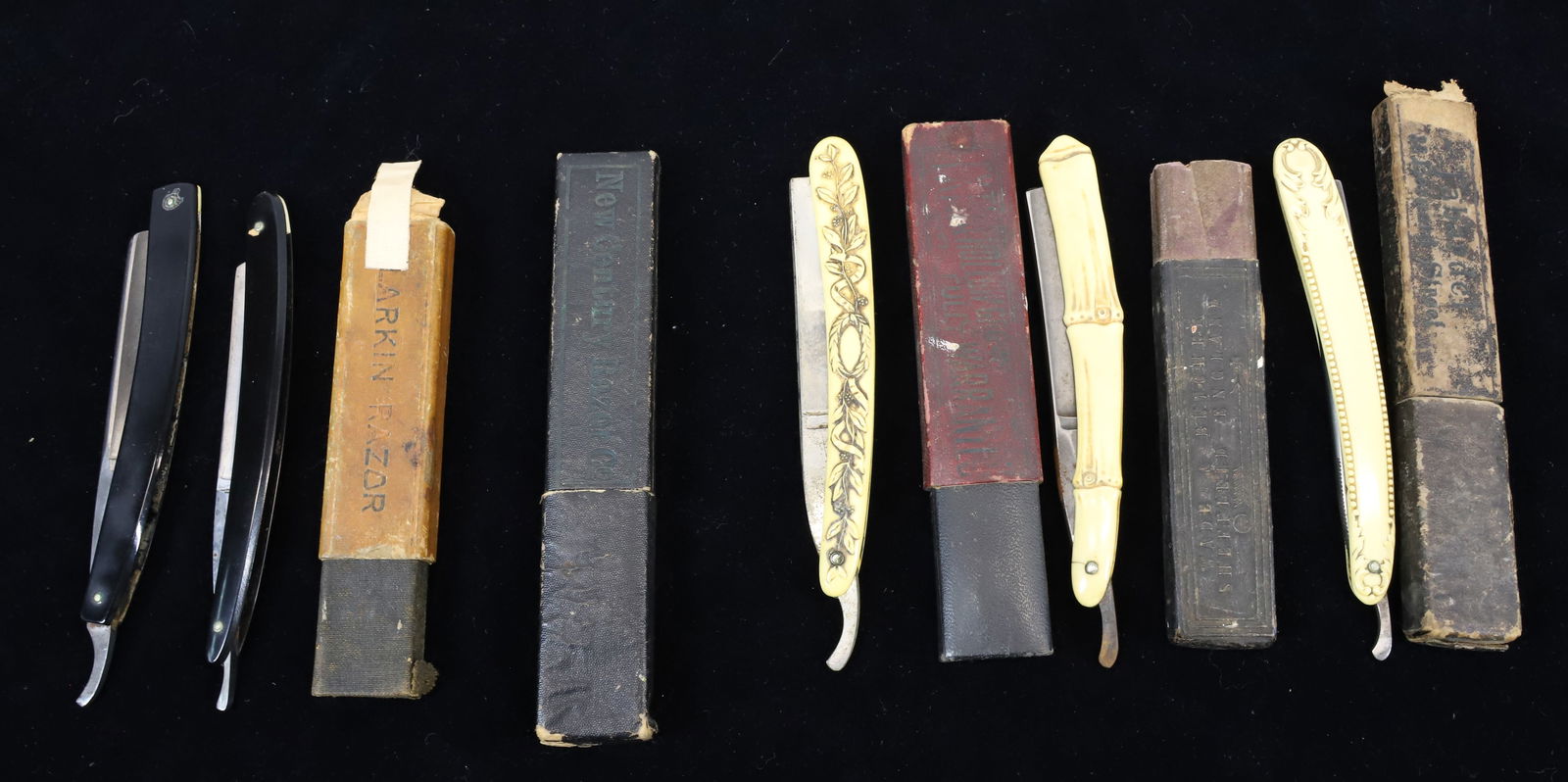 (5) ANTIQUE STRAIGHT RAZORS (1 of 6)