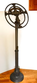 VINTAGE RELIGIOUS STAND AND CRUCIFIX