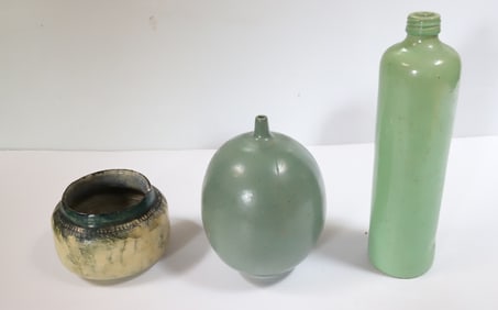 LOT OF ART POTTERY