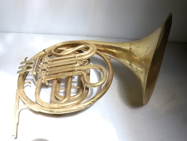VINTAGE FRENCH HORN