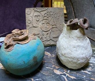 LOT OF STUDIO POTTERY