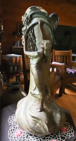 LARGE AMPHORA POTTERY VASE