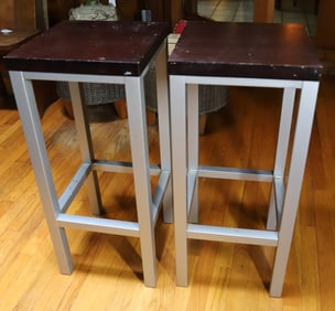 PAIR OF CONTEMPORARY STANDS