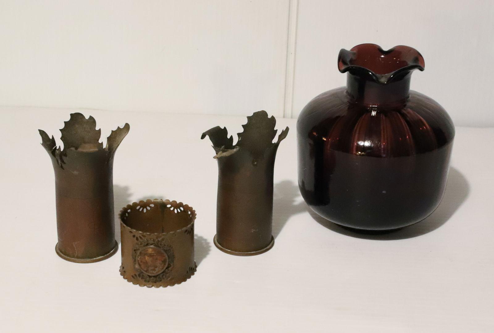 LOT OF VINTAGE SMALLS (1 of 2)