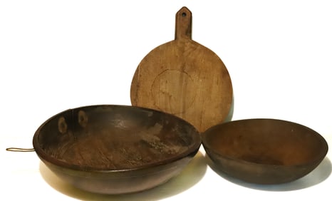 LOT OF WOODEN WARE