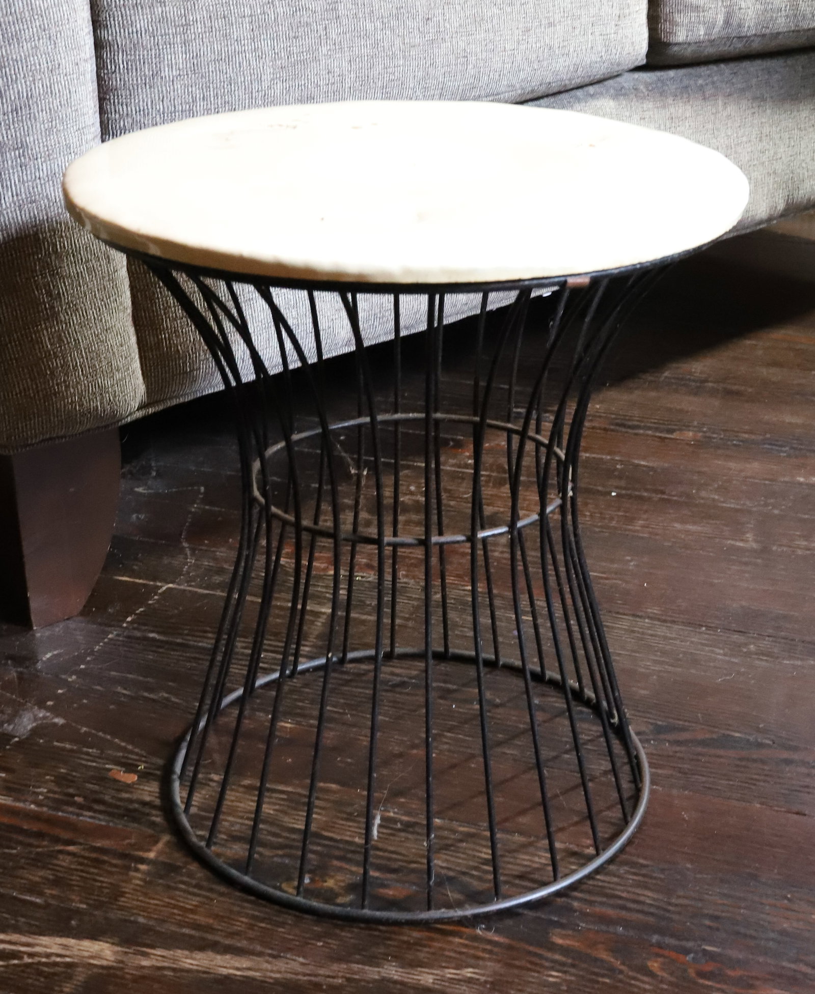 MCM WROUGHT IRON SIDE TABLE (1 of 3)