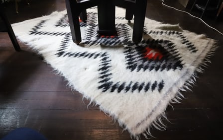 VINTAGE MOHAIR AREA RUG