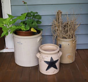 LOT OF STONEWARE CROCKS
