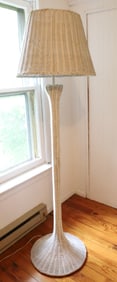 WICKER FLOOR LAMP