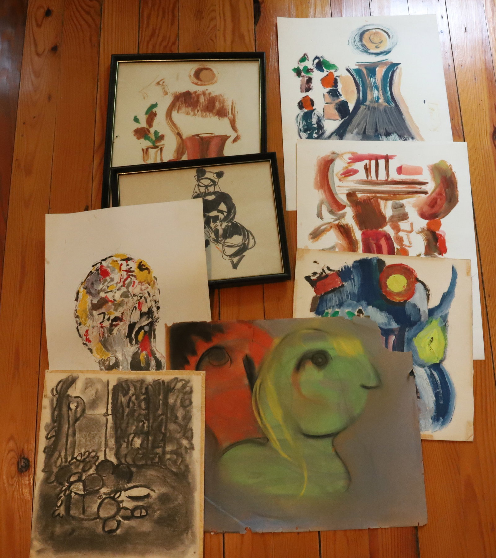 LOT OF ART SKETCHBOOKS AND DRAWINGS: UNSIGNED WORKS AND SOME BY; ROSS - AS FOUND LOT - OIL ON PAPER, PASTELS, AND MORE PLEASE READ CAREFULLY – THIS IS AN ONLINE ONLY AND ONSITE AUCTION. THE ADDRESS WILL BE GIVEN AFTER THE AUCTION HAS E
