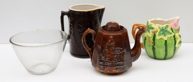 LOT OF POTTERY AND GLASS