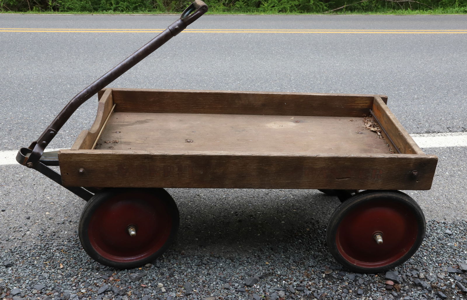 VINTAGE MERRITT COASTER WAGON (1 of 5)