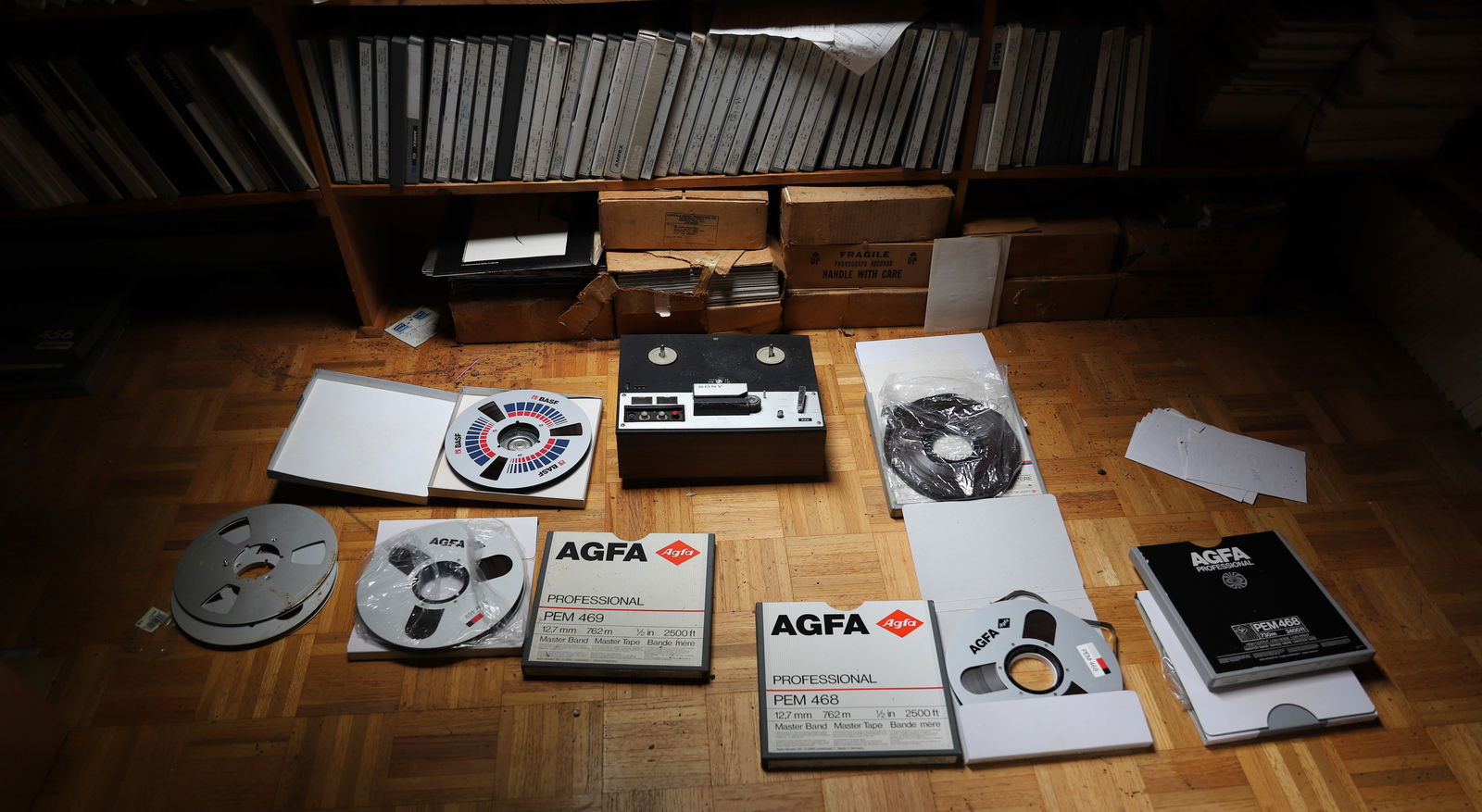 LARGE LOT OF AGFA PEM 468 PROFESSIONAL MASTER TAPES (1 of 9)