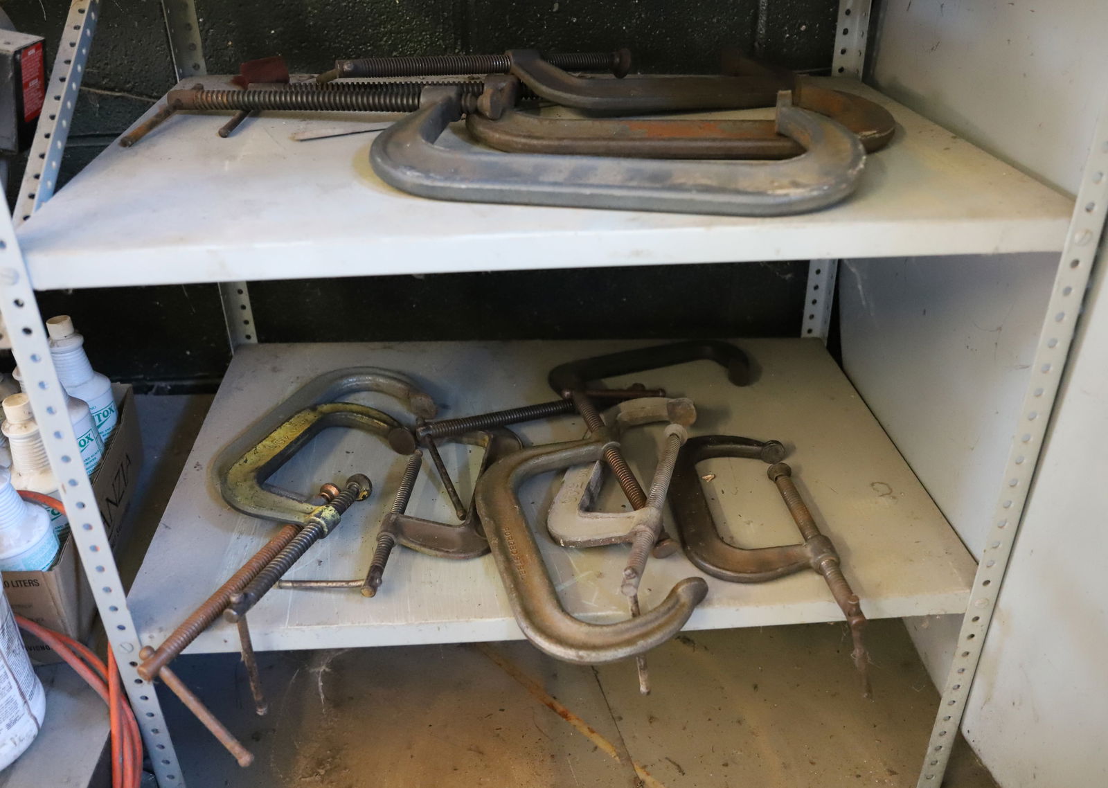 (10) C CLAMPS (1 of 3)