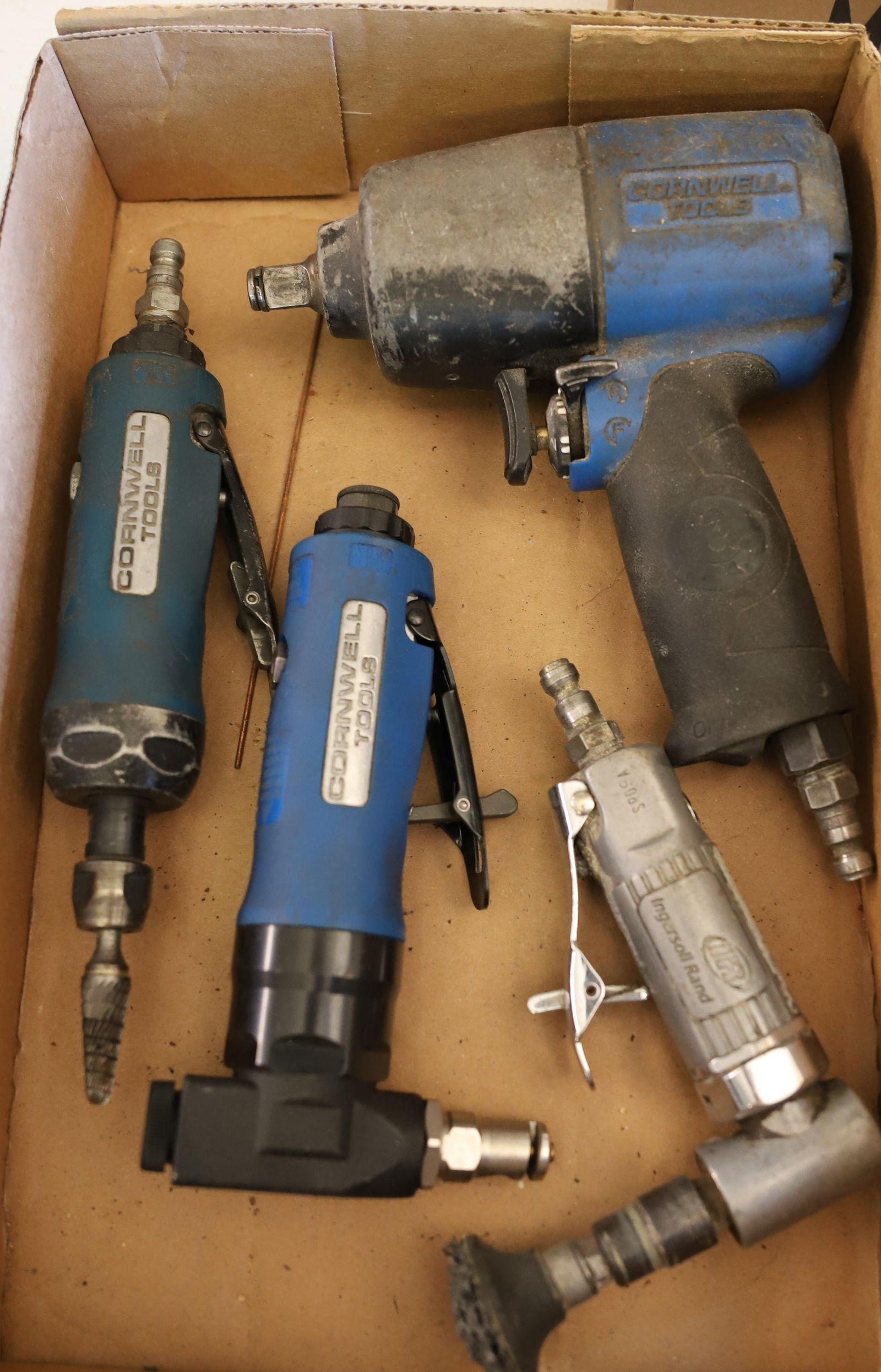 LOT OF PNEUMATIC TOOLS (1 of 1)