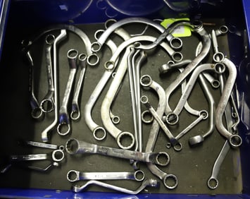 SNAP ON WRENCHES