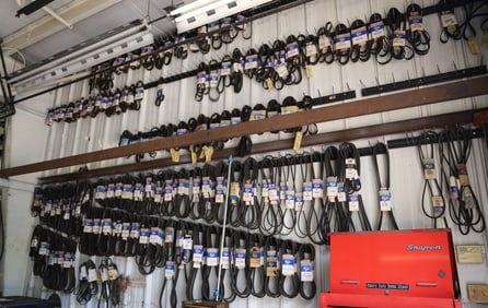 LARGE LOT OF BELTS