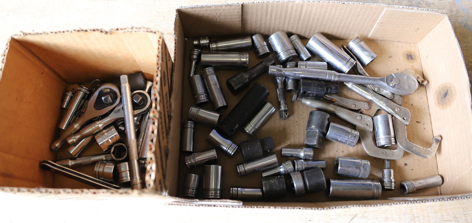 LOT OF TOOLS (1 of 3)