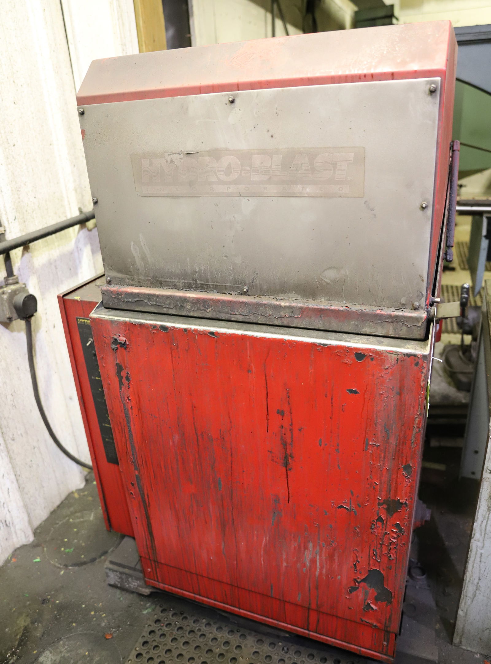 HYDRO-BLAST AUTOMATIC PARTS WASHER (1 of 3)