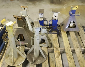 (8) JACK STANDS
