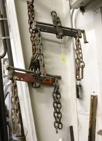 PAIR OF ENGINE HOISTS