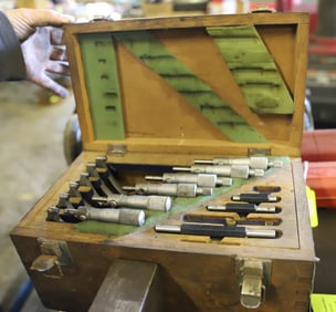 BOXED SET OF CALIPERS
