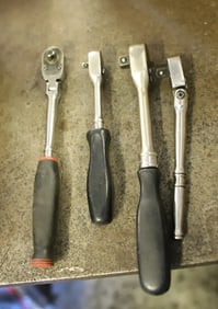 (4) SNAP-ON RATCHETS