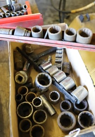 LOT OF SOCKETS
