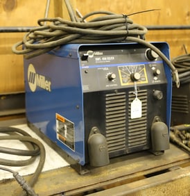 MILLER XMT456 CC/CV DC INVERTER ARC WELDER