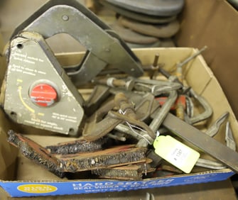 LOT OF "C" CLAMPS AND MAGNETS