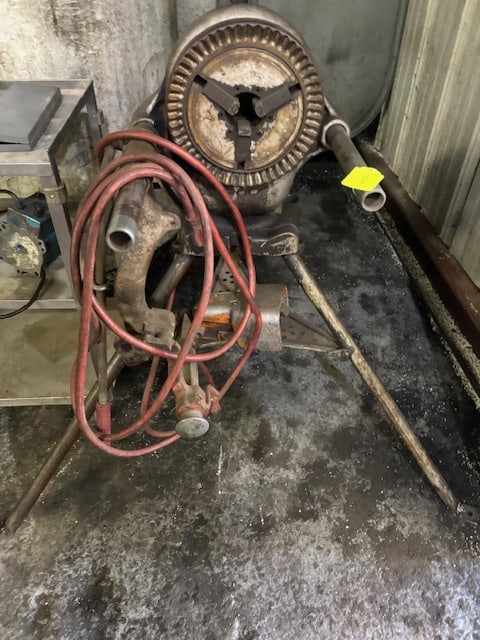 RIDGIT 200 PIPE THREADER (1 of 2)